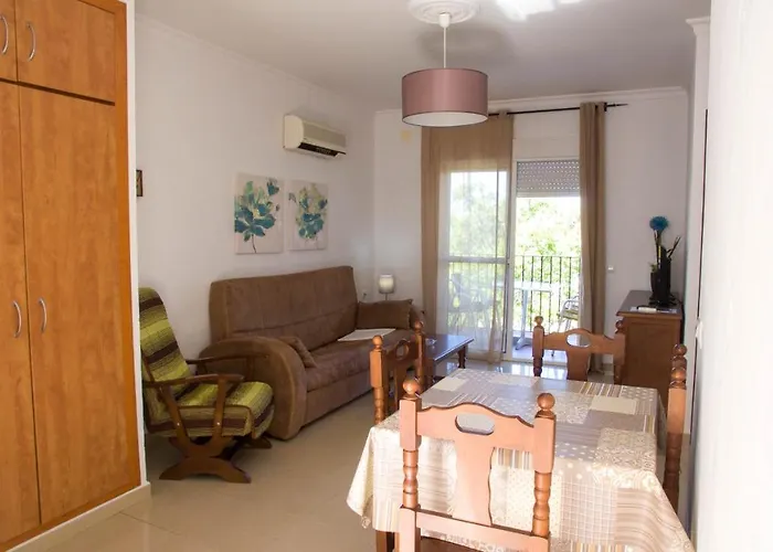 Apartamentos Conil Alquila